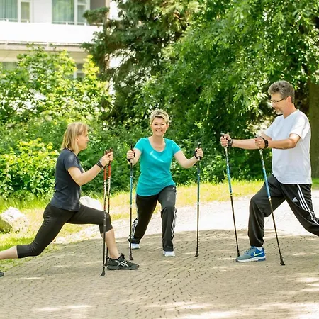 Gesundheitszentrum Helenenquelle Отель *