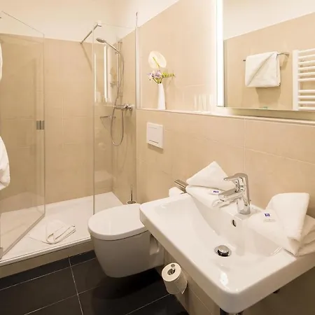 Gesundheitszentrum Helenenquelle *